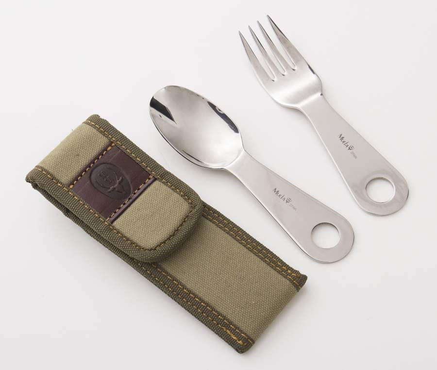 Juego de cubiertos: cuchara y tenedor con funda